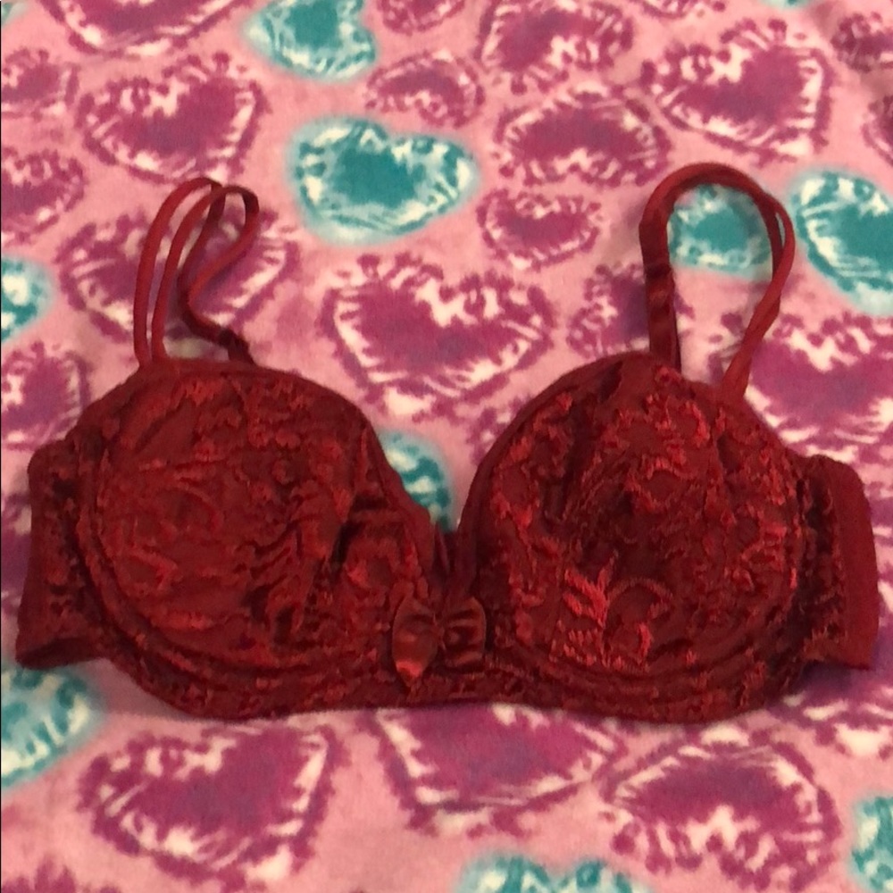 Brand New Victoria’s Secret Bra